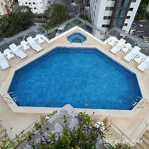  Apartamento En Bocagrande - Piscina, Jacuzzi Y Mar
